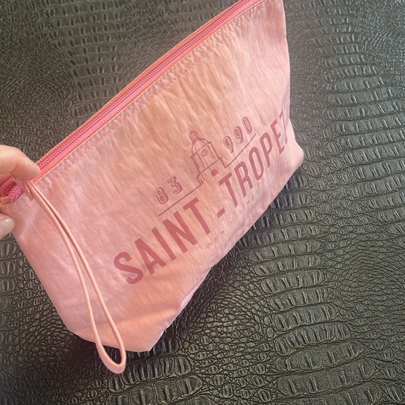 Kiwi Saint Tropez Pink Cosmetic Bag with Pleather Pink Handle -Silver Hardware - Picture 3 of 11